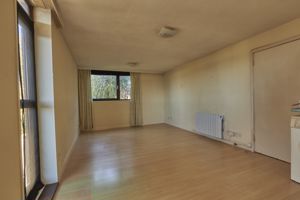 Living Room- click for photo gallery